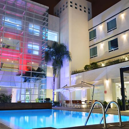 Radisson Poliforum Plaza Hotel León de los Aldamas Extérieur photo