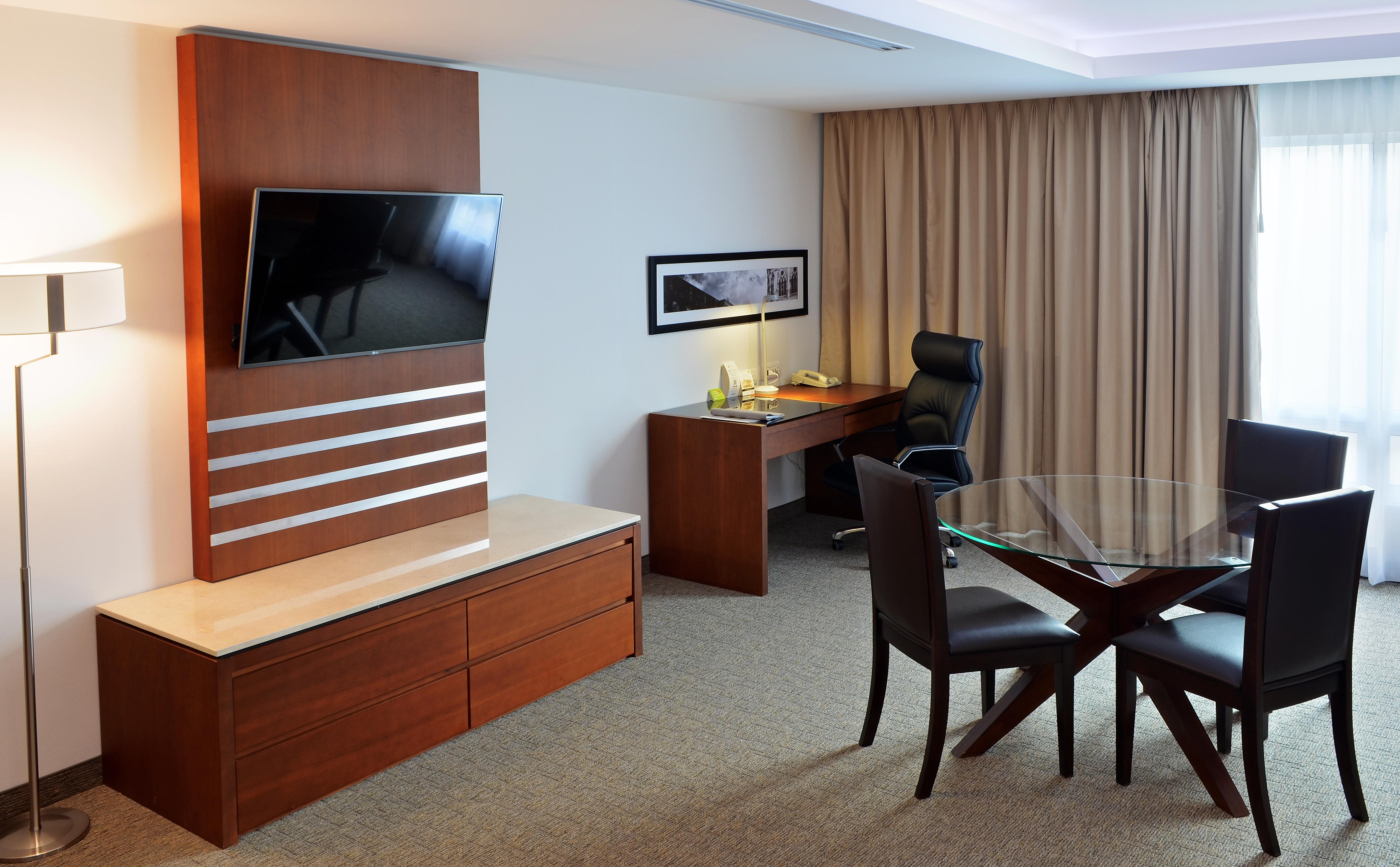 Radisson Poliforum Plaza Hotel León de los Aldamas Extérieur photo