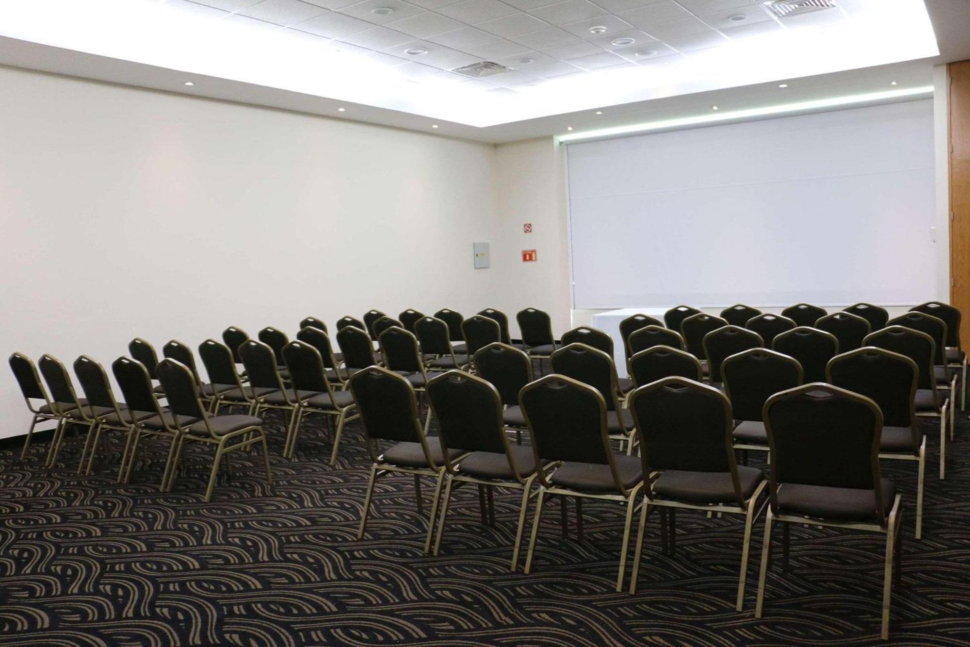 Radisson Poliforum Plaza Hotel León de los Aldamas Extérieur photo